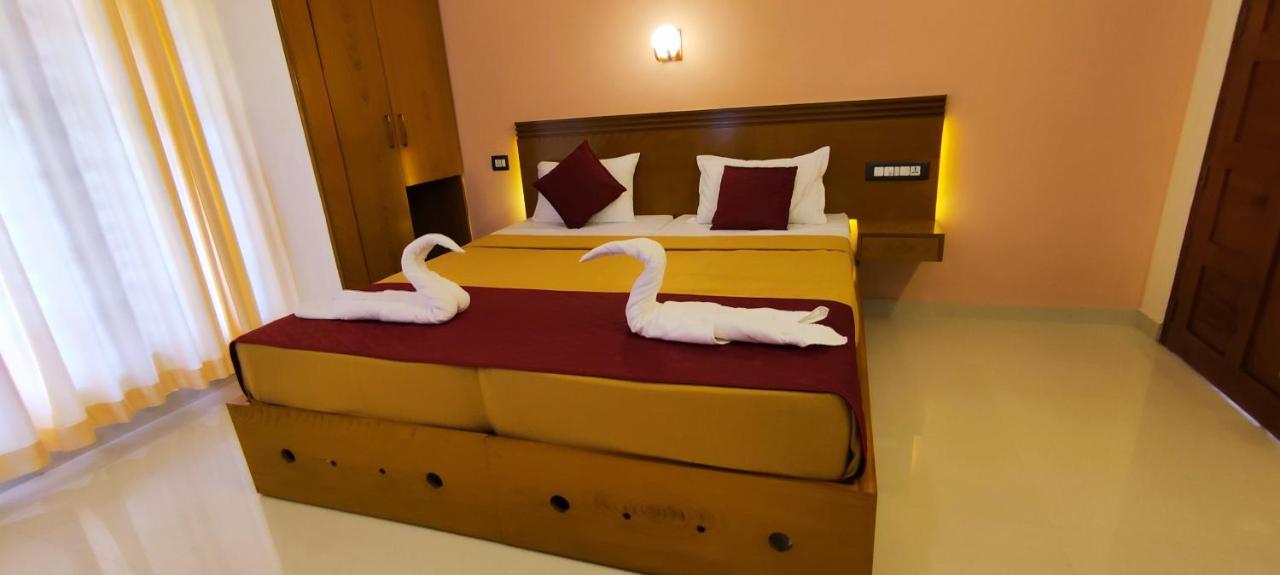 White House Residency Hotel Varkala Ngoại thất bức ảnh