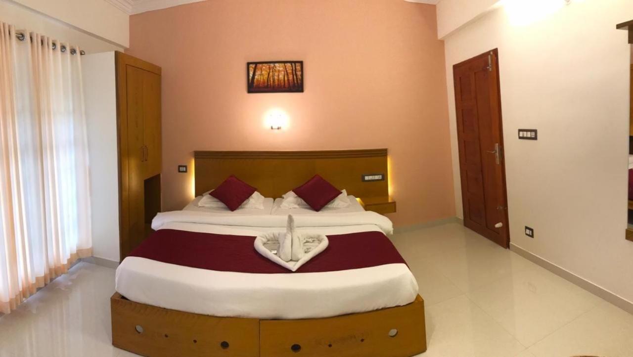 White House Residency Hotel Varkala Ngoại thất bức ảnh